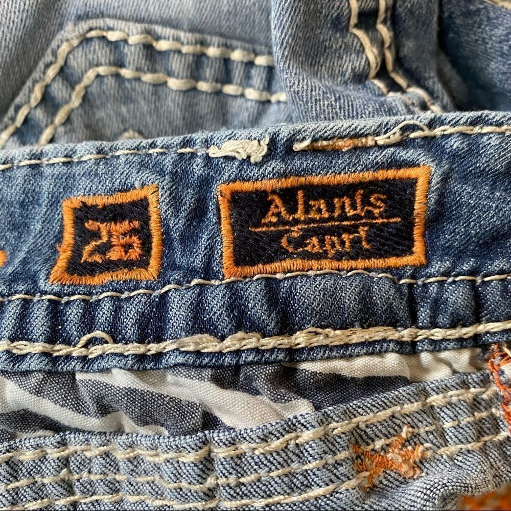 Rock Revival Alanis Rhinestone Capris Jeans - Picture 8 of 14